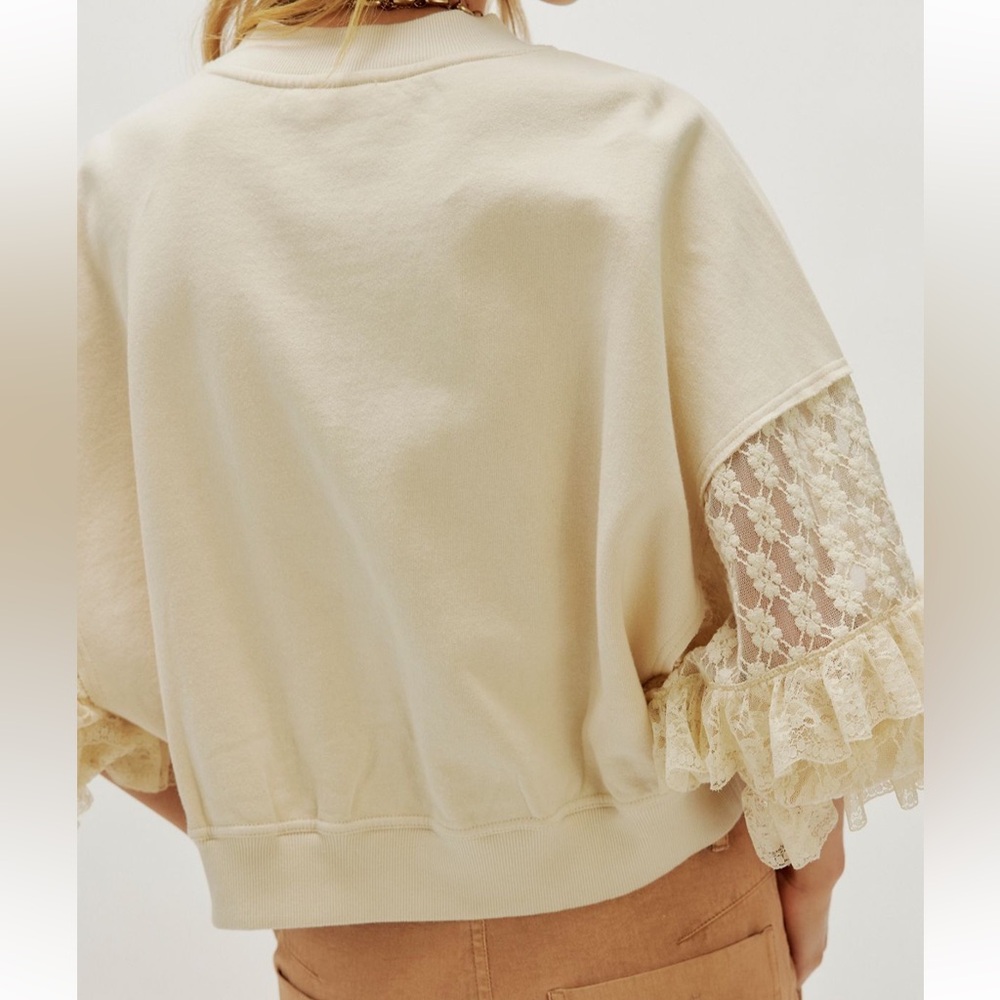 Free People Gaia Lace Crewneck NWT - Picture 2 of 7